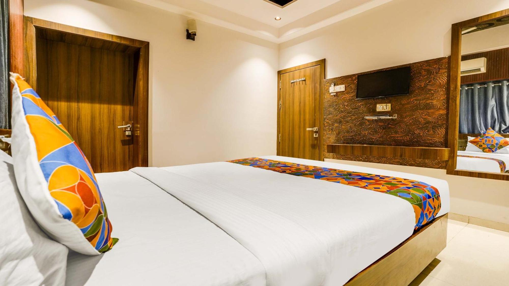 Fabhotel Kiara Govind Park Shirdi Bagian luar foto