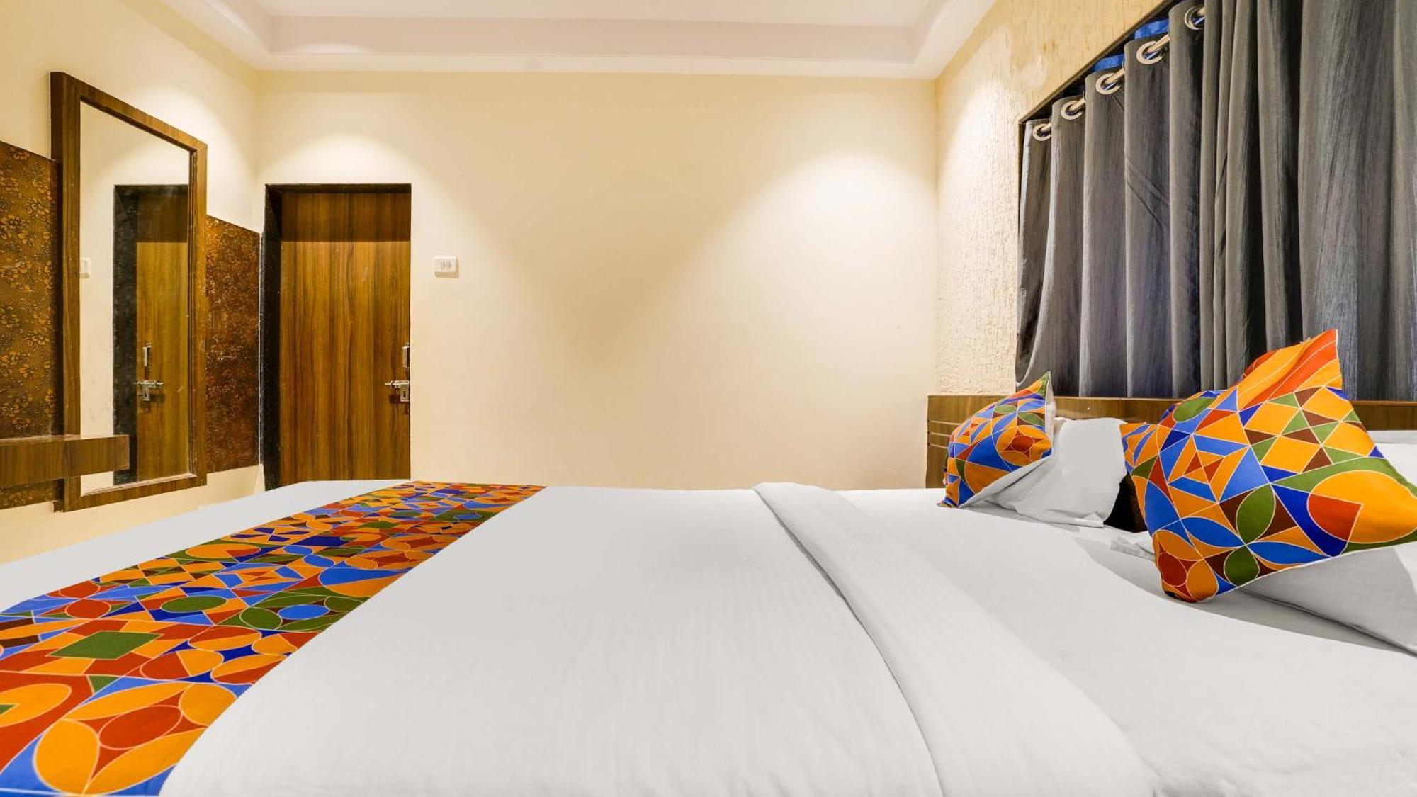 Fabhotel Kiara Govind Park Shirdi Bagian luar foto