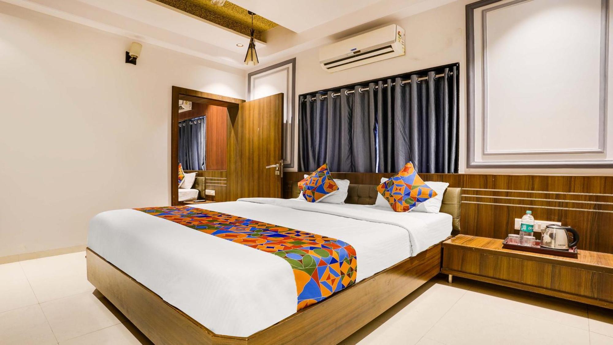 Fabhotel Kiara Govind Park Shirdi Bagian luar foto
