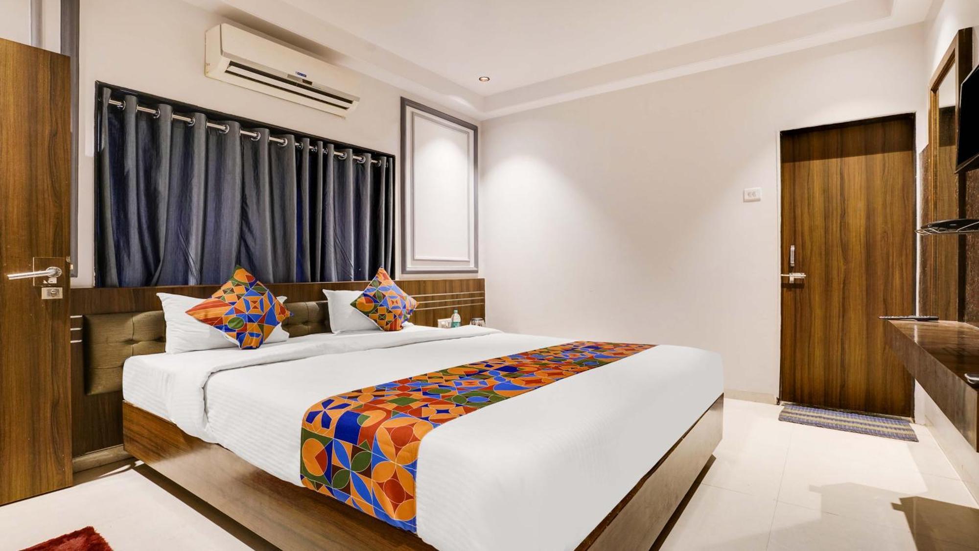 Fabhotel Kiara Govind Park Shirdi Bagian luar foto