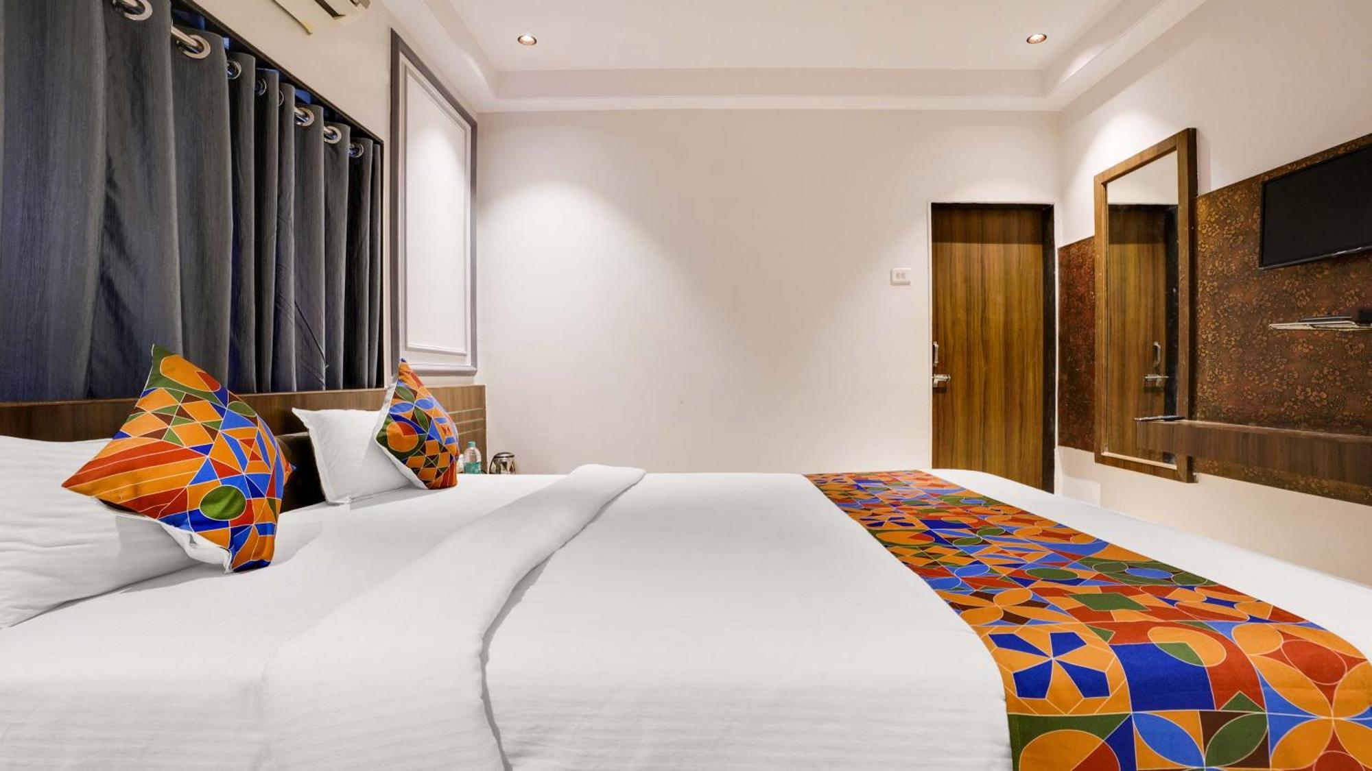 Fabhotel Kiara Govind Park Shirdi Bagian luar foto