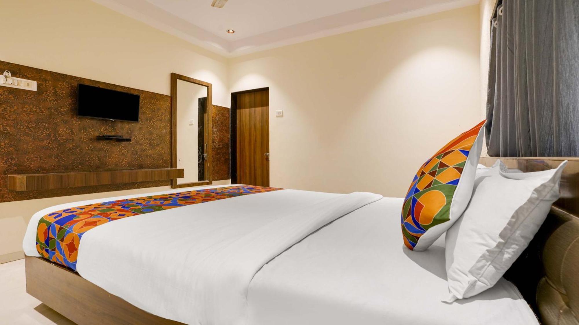 Fabhotel Kiara Govind Park Shirdi Bagian luar foto