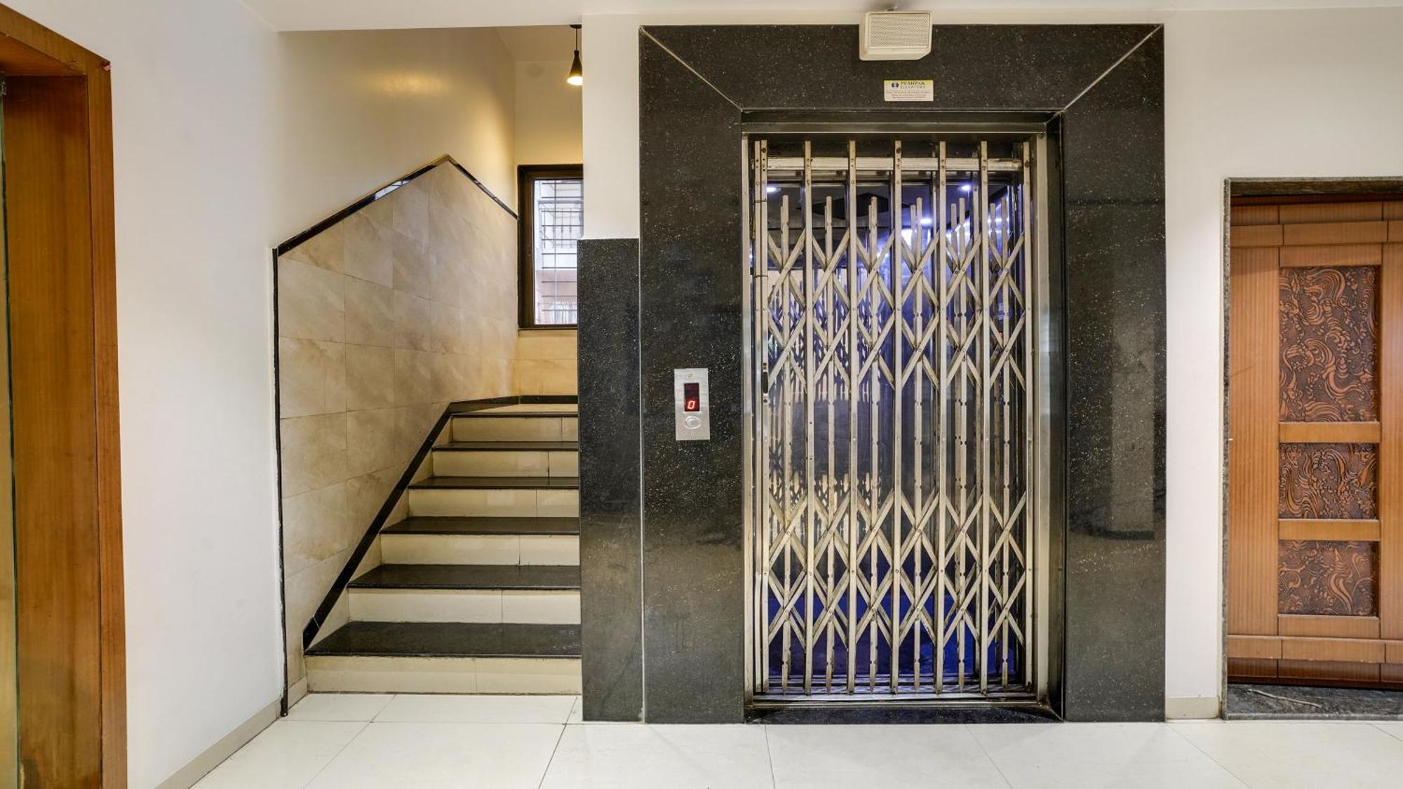 Fabhotel Kiara Govind Park Shirdi Bagian luar foto