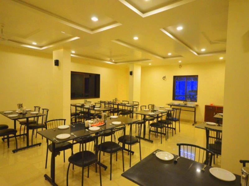 Fabhotel Kiara Govind Park Shirdi Bagian luar foto